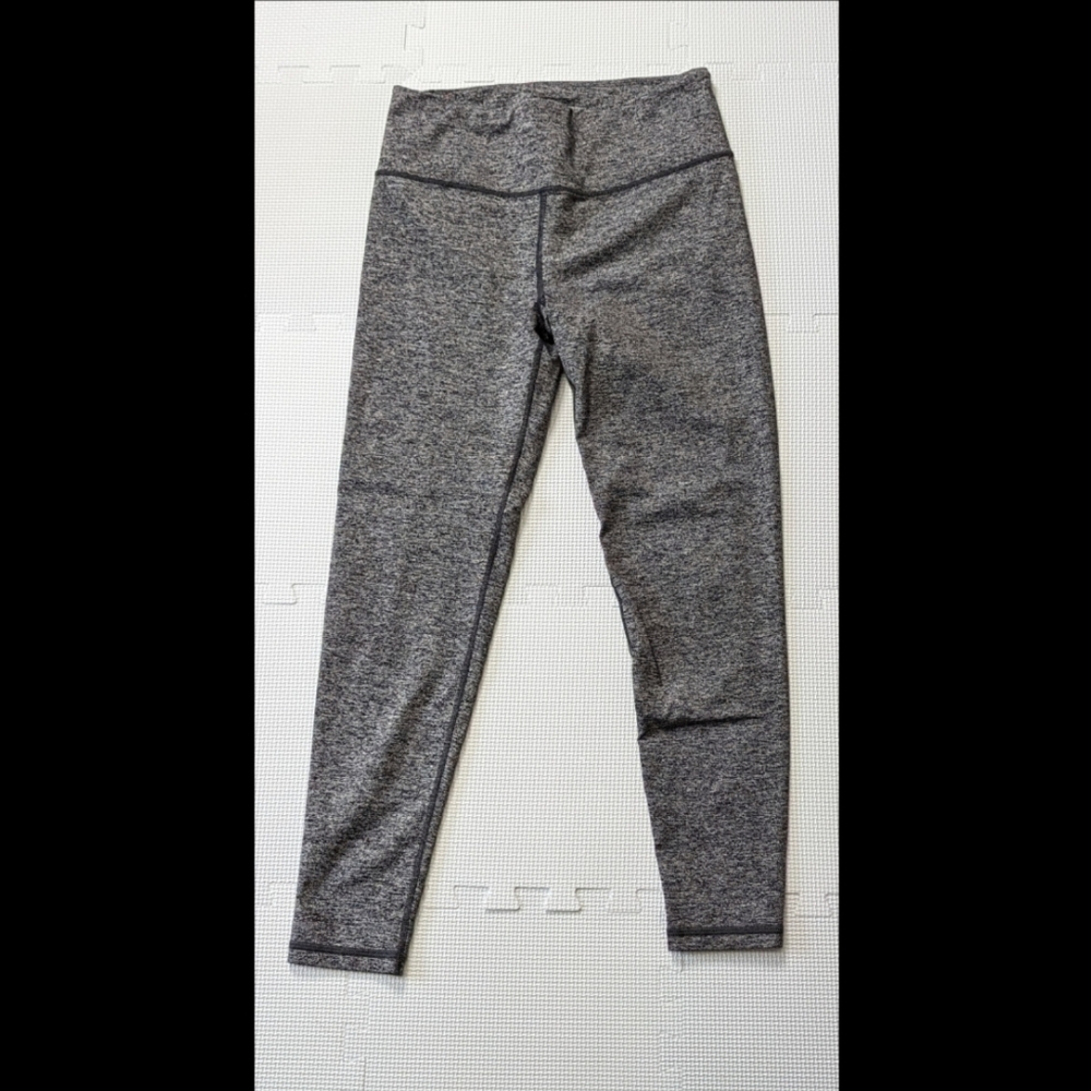Knockout By Victoria's Secret Gray Medium Short Leggings